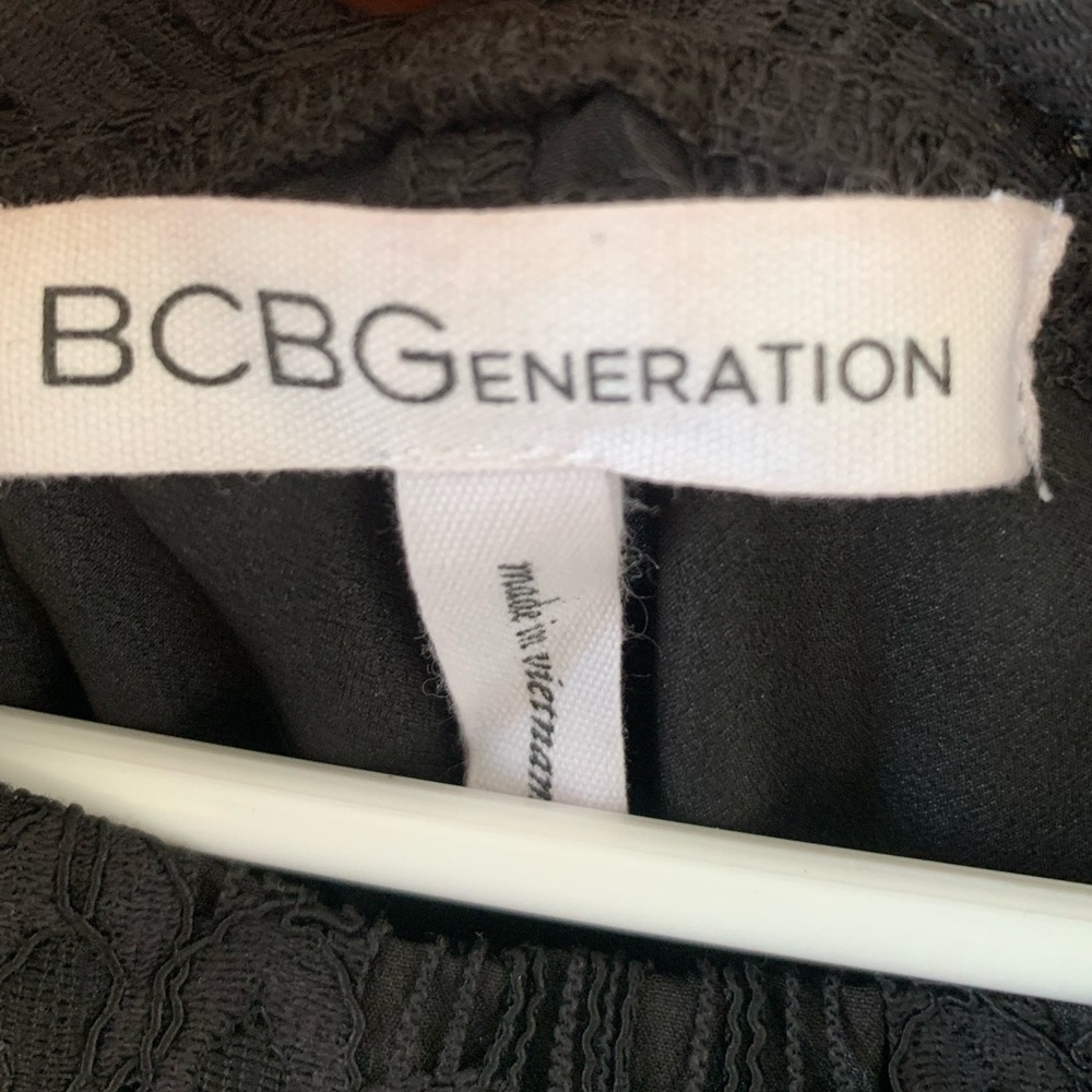 2/$15 BCBGeneration Elegant Black Lace Dress. Size S. EUC. Perfect LBD - Picture 5 of 7